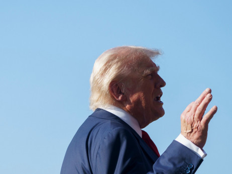 Трамп сė повеќе се изолира во поддршката на Израел - Канада најави признавање на Палестина