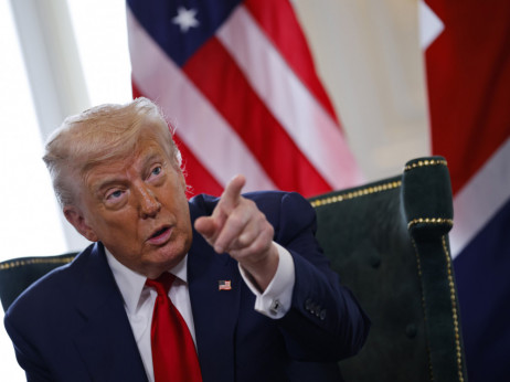 Трамп отпушти функционерка која обелодени драматично забавување на вработеноста во САД