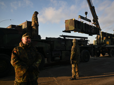 На Европа очајно ѝ е потребна воената помош од САД