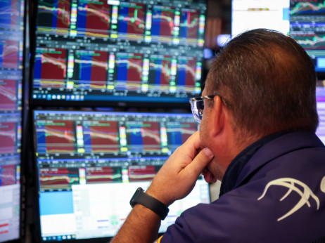 Анкета: Акциите од S&P 500 на пат кон раст до крајот на 2025 година