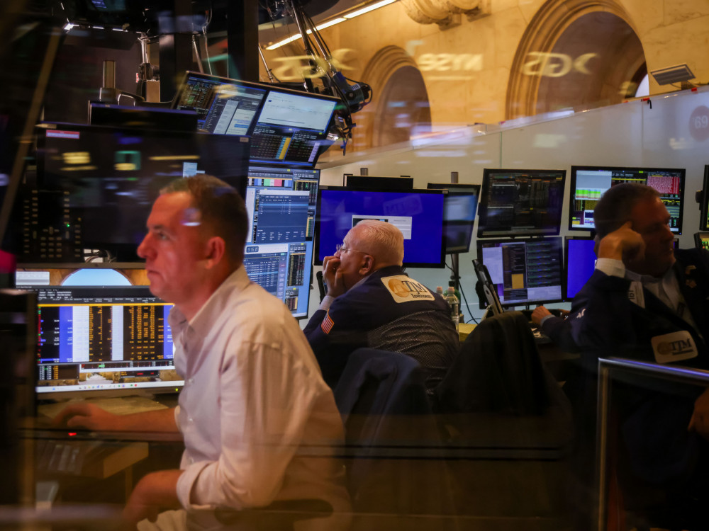 Трговците ги обвинуваат „лудите“ технолошки напредоци за тивките девизни пазари