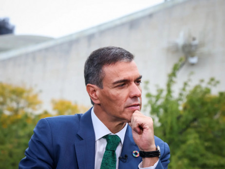 Шпанскиот премиер Педро Санчез планира нов мандат во 2027