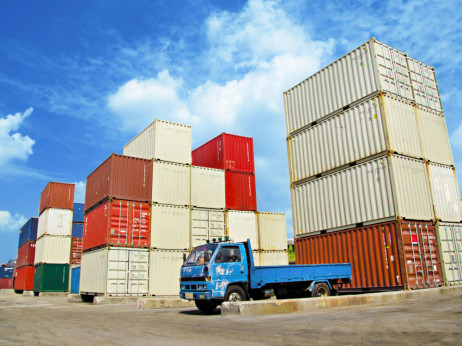 Извозните компании се попродуктивни од оние што работат само на домашниот пазар