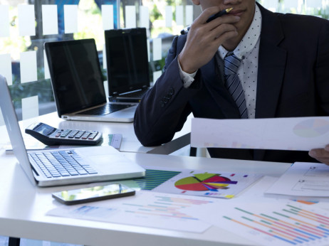 Два паралелни универзуми во македонскиот бизнис-сектор