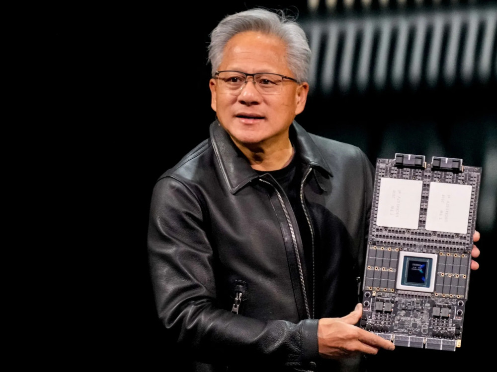 Акциите на „Енвидија“ скокнаа по најавите на Трамп за продажба на чиповите „блеквел“ во Кина