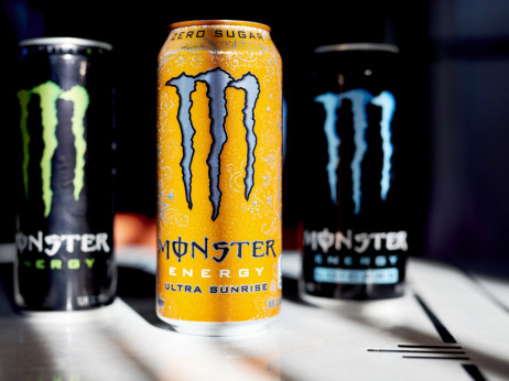 Раст на „Монстер“ поради зголемениот глобален апетит за енергетски пијалоци
