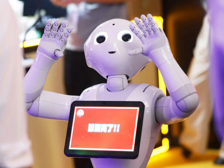 Неочекуван потег на „Софтбанк“, ги продаде сите свои акции во „Енвидија“ за 5,8 милијарди долари