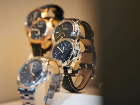 Швајцарскиот извоз на часовници падна во октомври поради американските царини