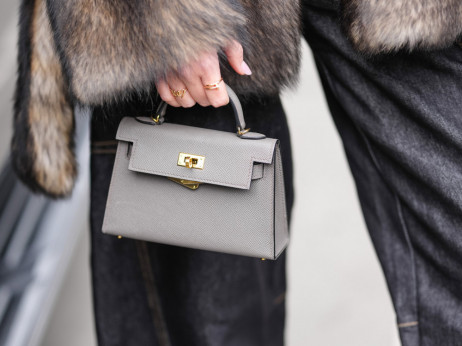 Tикток шоп влегува во луксузниот малопродажен сегмент со чанти од 11.000 долари