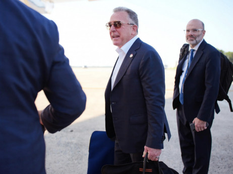 Виткоф отпатува во Москва, престојат клучни разговори со Путин за крај на војната во Украина