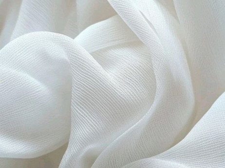 Облачно белата е бојата на „Пантон“ за 2026 година - зошто тоа е важно за брендовите?