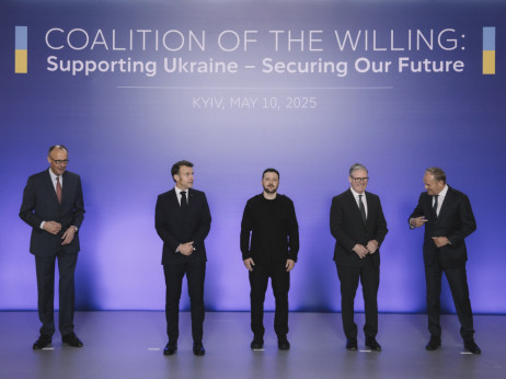 Европа се соочува со најтешкиот момент во обид да избегне разделба со САД