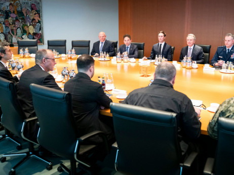 Продолжуваат преговорите на Украина и САД за мировниот план со фокус на безбедноста