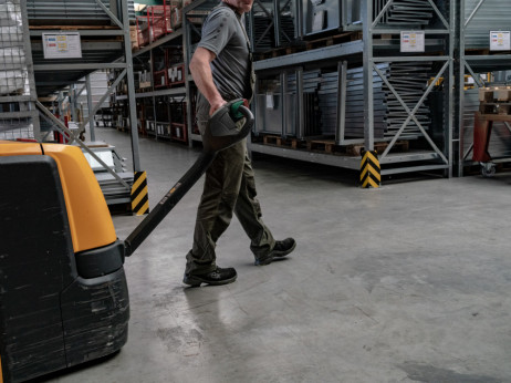 Германската индустрија слабее, а тоа влијае и на податоците од еврозоната