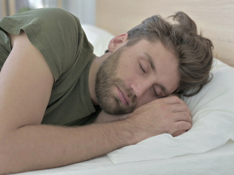 Кои се „експертите за спиење“ и зошто фудбалот одеднаш има потреба од нив