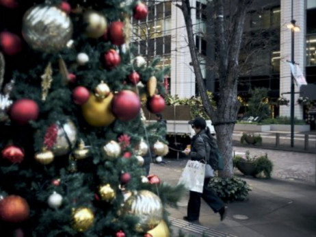 Цените растат, модните брендови се соочуваат со притисоци – дали иднината на луксузот е „од втора рака“?