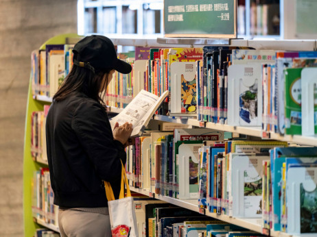 Осум книги за светот во кој живееме и каков би можел да стане