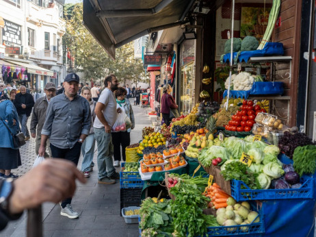 Турција планира умерено зголемување на даноците за борба со инфлацијата