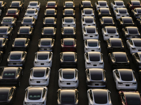 „Тесла“ веќе не е најголемиот продавач на електрични возила