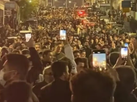 Масовни протести во Иран: Демонстрантите повикуваат на соборување на ајатолахот