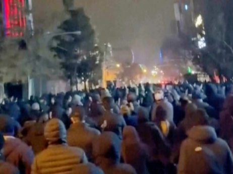 Техеран со закана до САД и Израел: Држете се понастрана од протестите