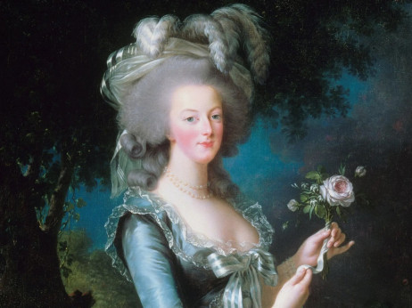 Зошто Марија Антоанета е толку популарна? Француската кралица сè уште продава