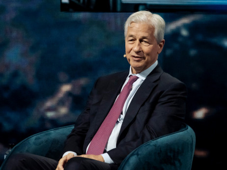 Трамп: Дајмон греши што ја критикува истрагата против Пауел