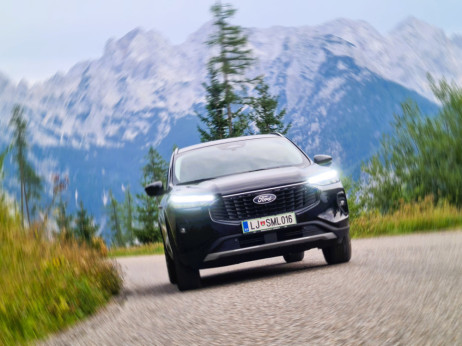 „Куга“ со кабел: Ненаметлива, економична, достапна и по вкус на Хенри