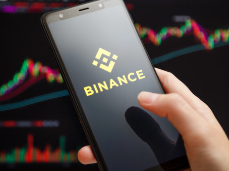 Nova žrtev MiCA: kriptoborza Binance odhaja iz Evrope?