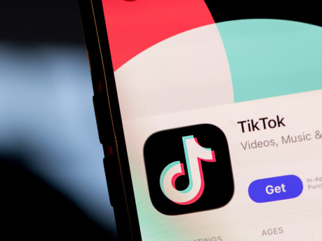 „Тикток“ би можел да воведе испраќање пари преку директни пораки