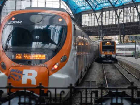 Каталонија го запре железничкиот сообраќај - расте загриженоста за безбедноста на шпанската железница