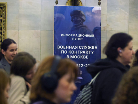 Воениот буџет на Путин е под голем притисок, ќе го прифати ли тоа што му се нуди?