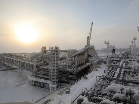 Зависноста на Европа од американскиот и рускиот течен гас порасна на рекордни над 80 отсто