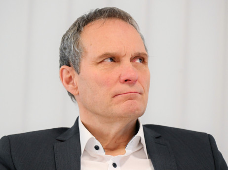 ZPIZ: Upokojitev v začetku leta 2027 bo predvidoma ugodnejša kot konec leta 2026