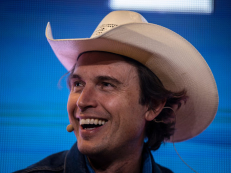 Братот на Илон Маск бил поврзан со „девојките“ на Џефри Епстајн