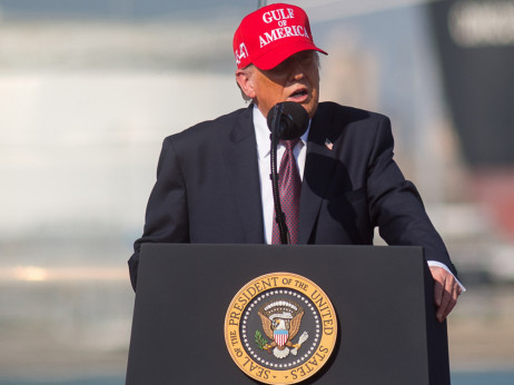 Трамп: Хамнеи, еден од најзлите луѓе во историјата е мртов