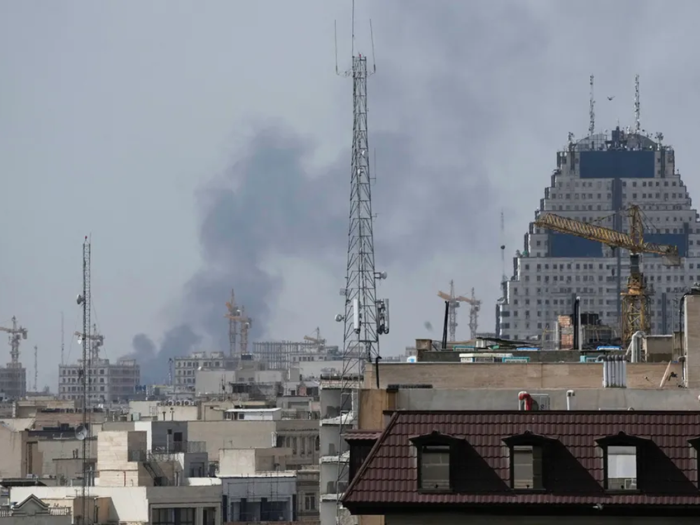 Нападот врз Иран ги погоди и берзите во регионот