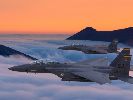 Паднаа три американски воени авиони, по грешка биле погодени над Кувајт