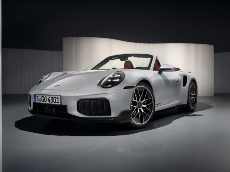 Новиот кабриолет на „Порше“ од 284.300 долари сака да направи сè, но не може