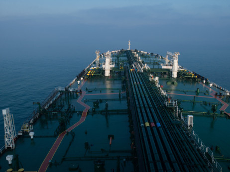 Иран наплаќа такси од некои бродови за безбеден транзит низ Ормуз