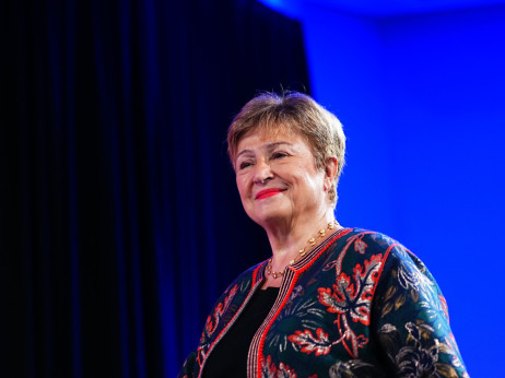 ММФ: Скок на цената на нафтата од 10 отсто ја крева инфлацијата за 40 базични поени