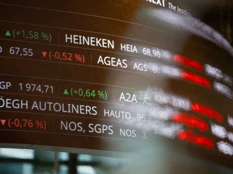 Глобалните обврзници ги бришат добивките од 2026 година, бидејќи војната поттикнува инфлациски страв