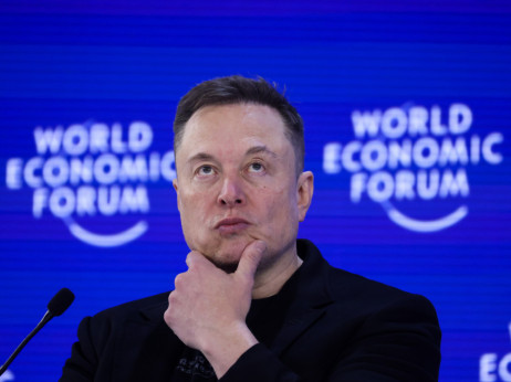 Вреди ли „Спејс екс“ 1,75 билион долари? Клучни прашања во пресрет на големото ИПО