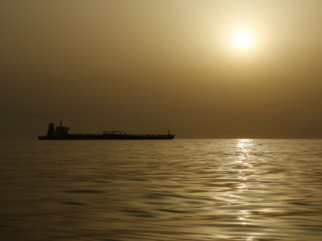 САД дава зелено светло за продажба на руска нафта