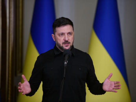 Зеленски го нарече „уцена“ условувањето на средствата од ЕУ со нафтоводот „Дружба“