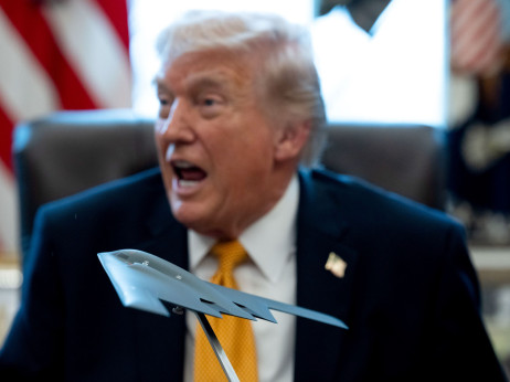 Трамп му даде на Иран рок од 48 часа, се закани со напади врз енергетските постројки