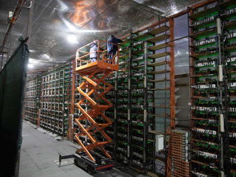 Биткоинот падна под 69.000 - војната го притиска крипто пазарот