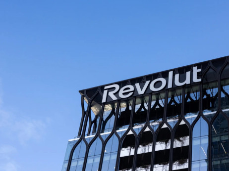 Revolutova širitev v Francijo se začenja z omejitvami - to je razlog