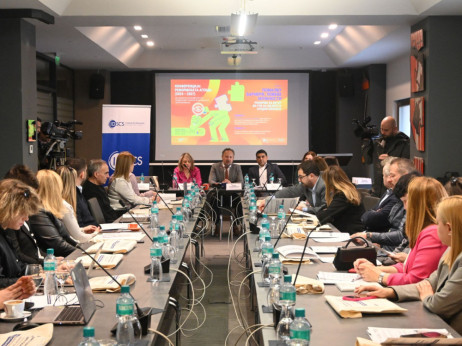 Дигитализацијата, неформалната економија и бавноста клучни предизвици на Планот за раст