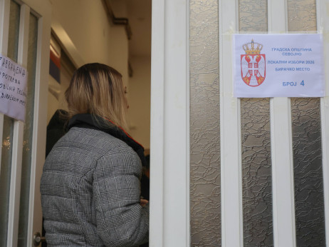 Izbori u Srbiji: Investitori čekaju rasplet, brzo formiranje vlade ključno i za budžet